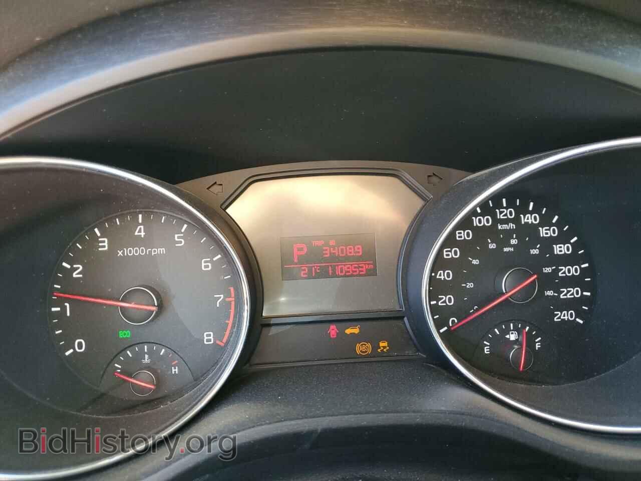 2017 KIA All Models - VIN: KNDMB5C10H6277379 - Фото 9