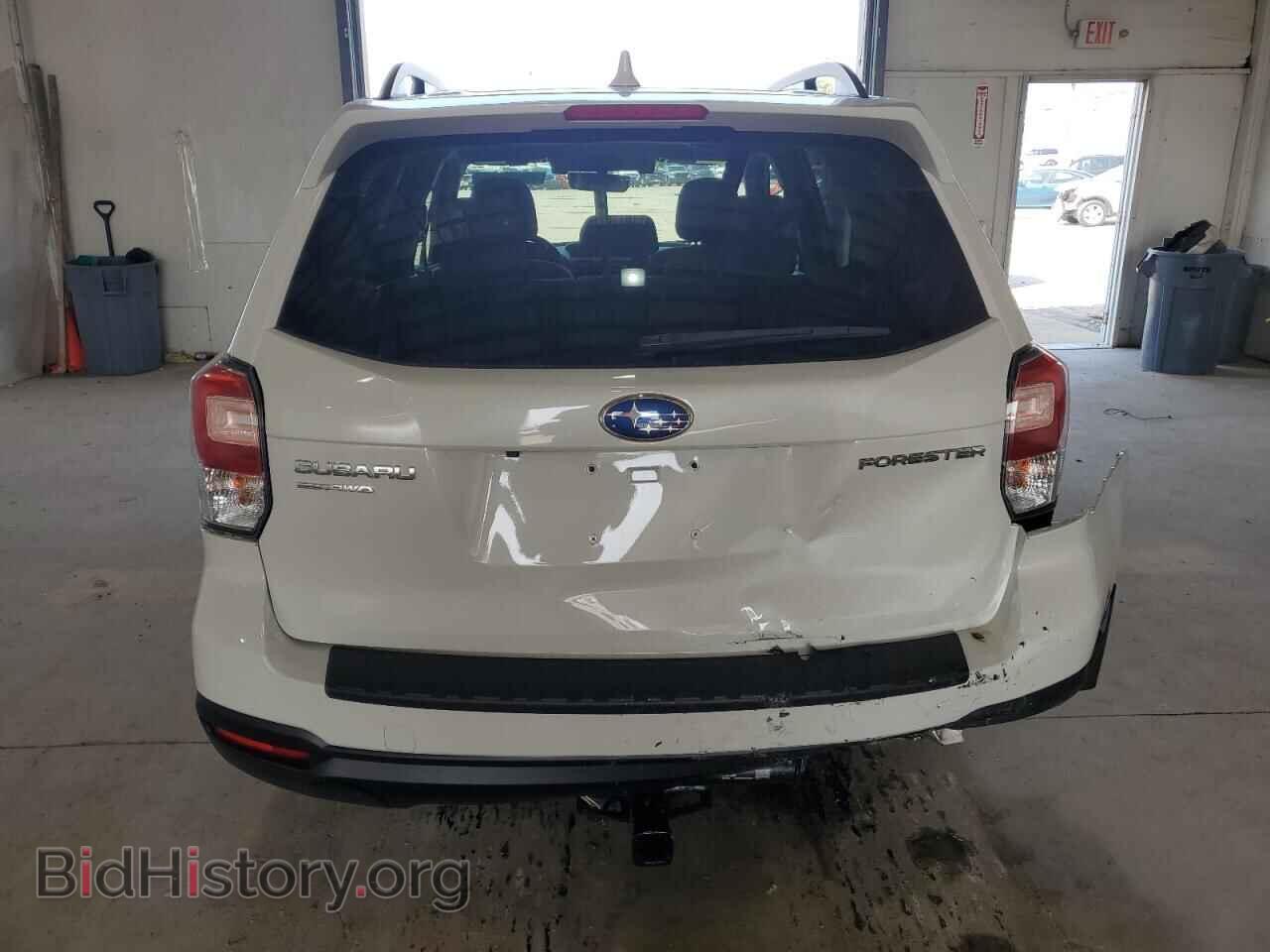 2018 SUBARU FORESTER - VIN: JF2SJAGC2JH608523 - Фото 6