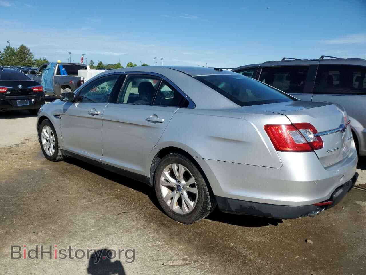 2010 FORD TAURUS - VIN: 1FAHP2EW5AG125050 - Фото 2