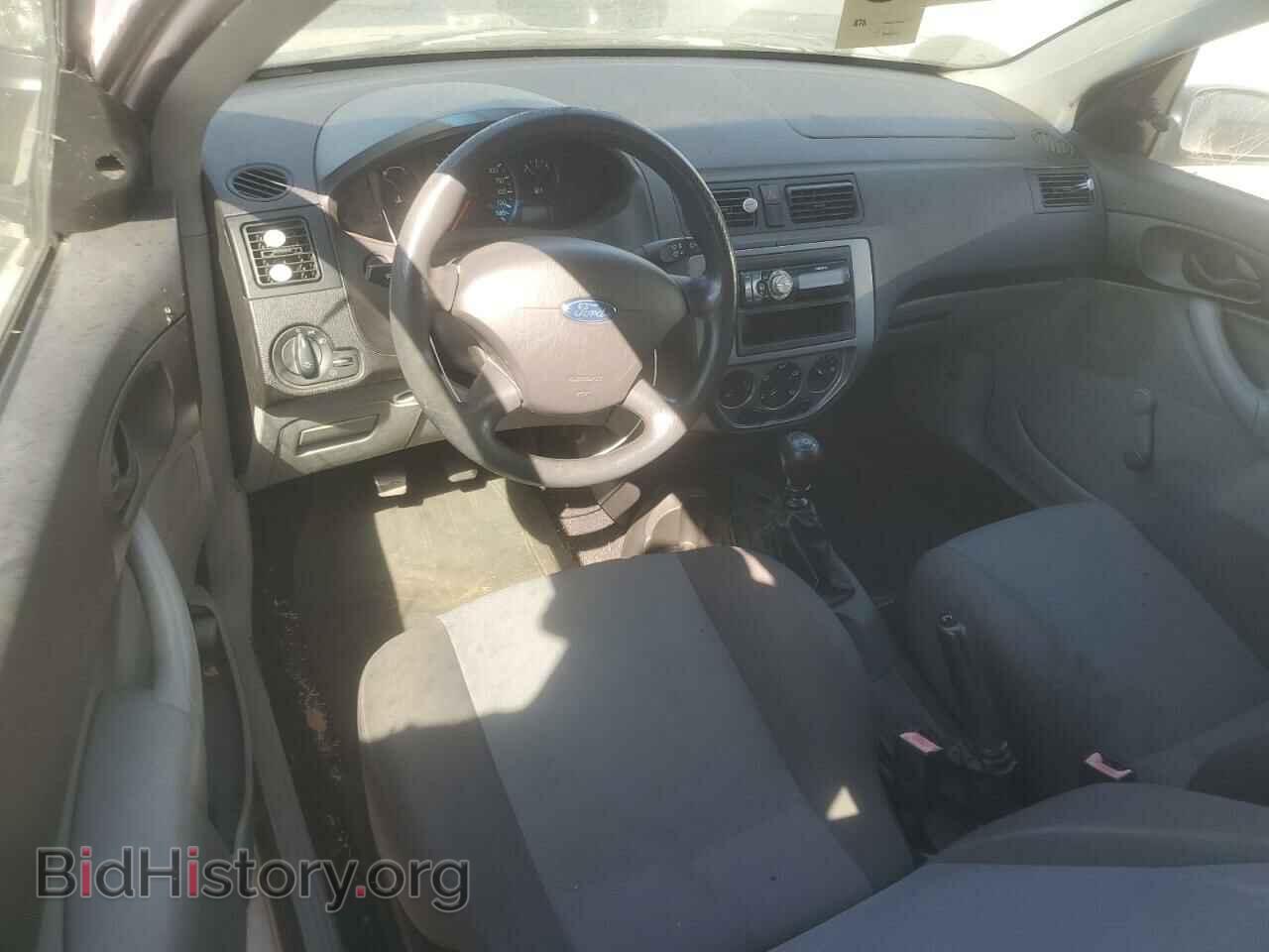 2006 FORD FOCUS - VIN: 1FAFP31N16W254409 - Фото 8