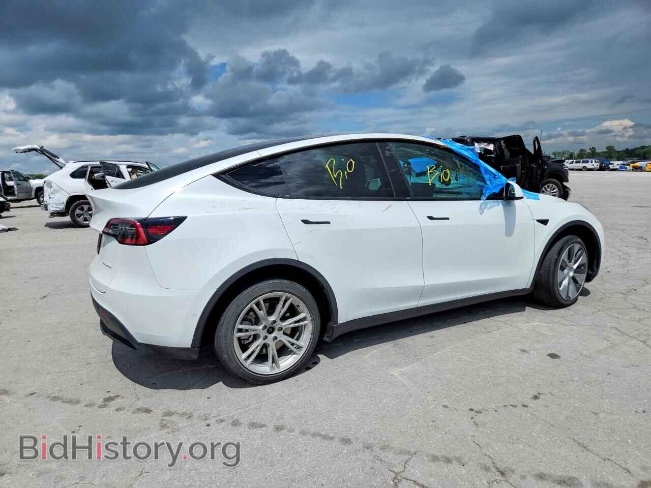2022 TESLA MODEL Y - VIN: 7SAYGDEE0NF424476 - Photo 3