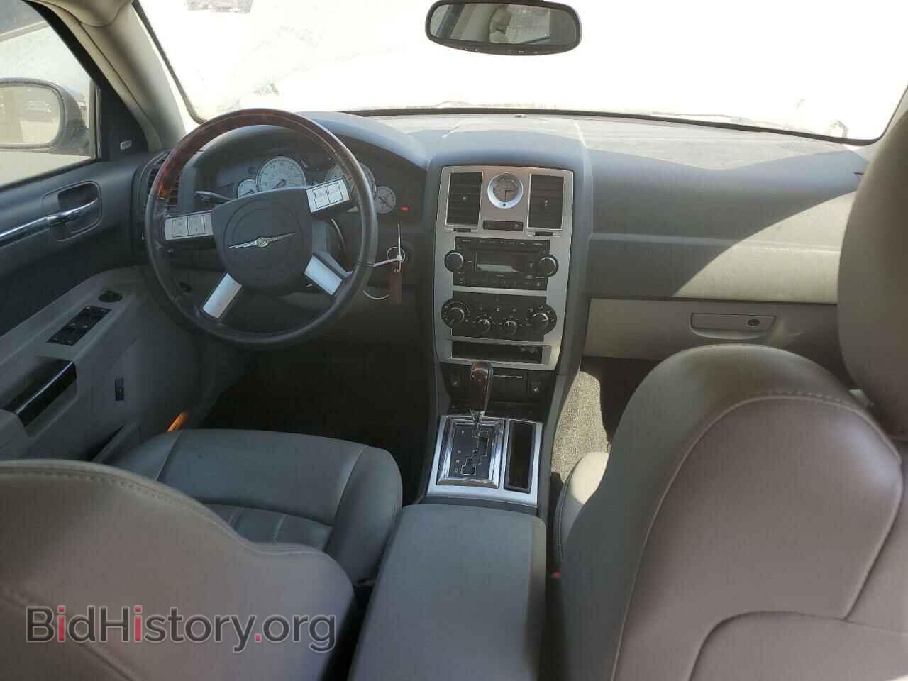 2006 CHRYSLER 300 - VIN: 2C3KA63H86H463748 - Фото 8