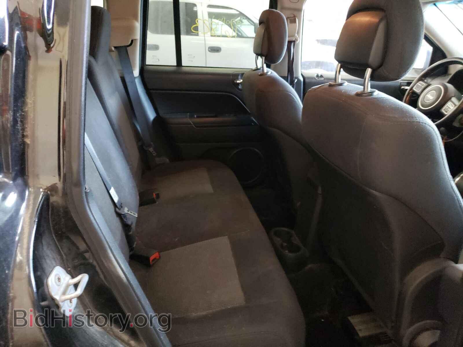 2011 JEEP COMPASS - VIN: 1J4NT1FB9BD137763 - Photo 6