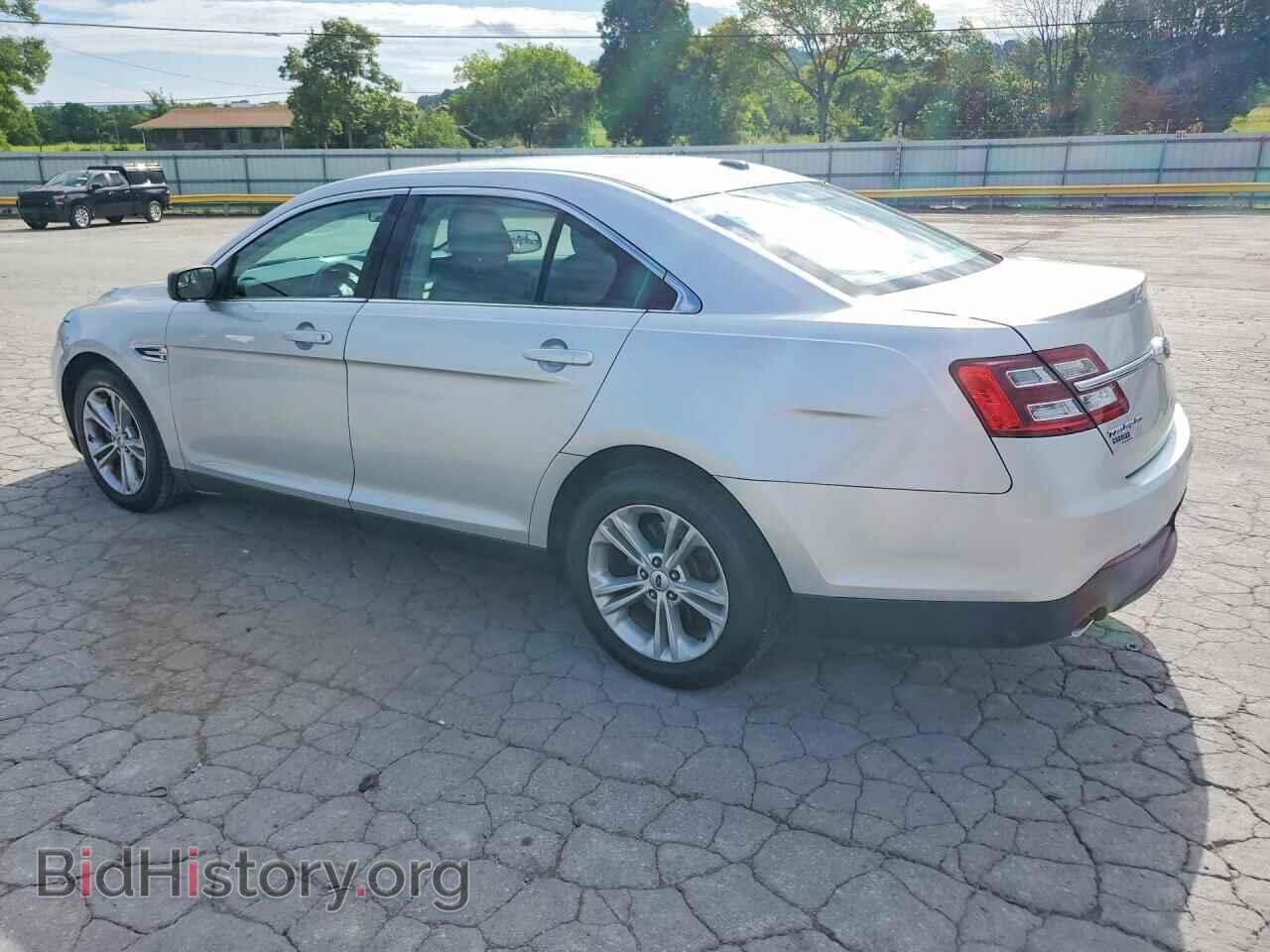 2017 FORD TAURUS - VIN: 1FAHP2D84HG123013 - Photo 2