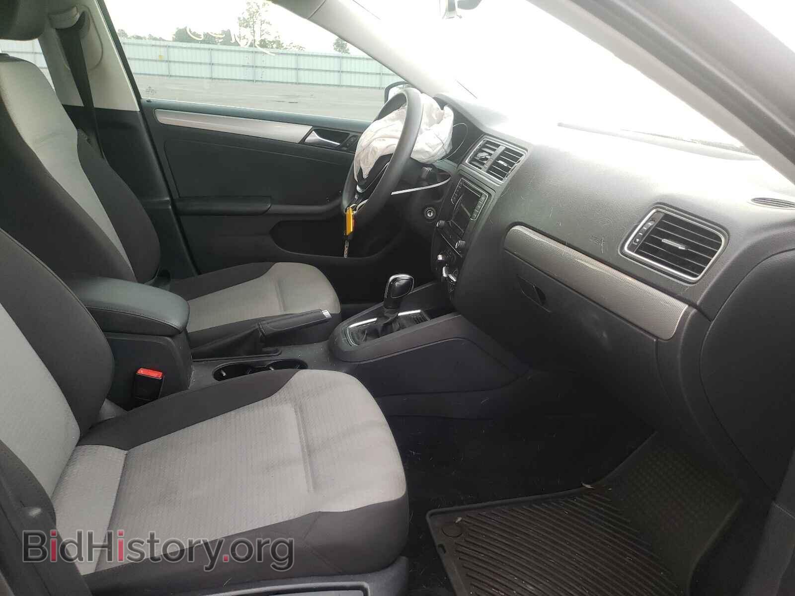 2017 VOLKSWAGEN JETTA - VIN: 3VW2B7AJ2HM343529 - Фото 5