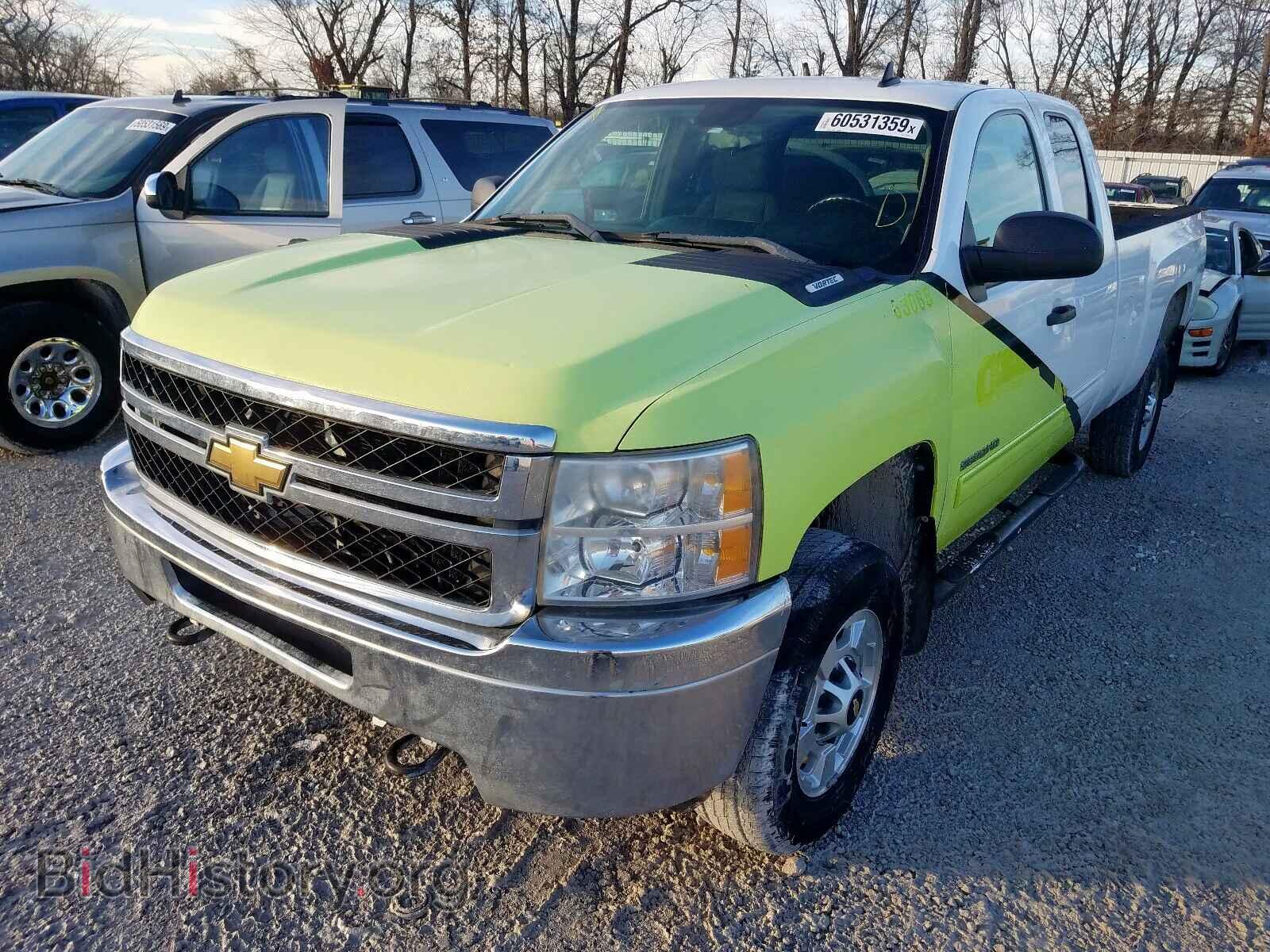 2011 CHEVROLET SILVERADO - VIN: 1GC2CXCG7BZ136853 - Фото 2