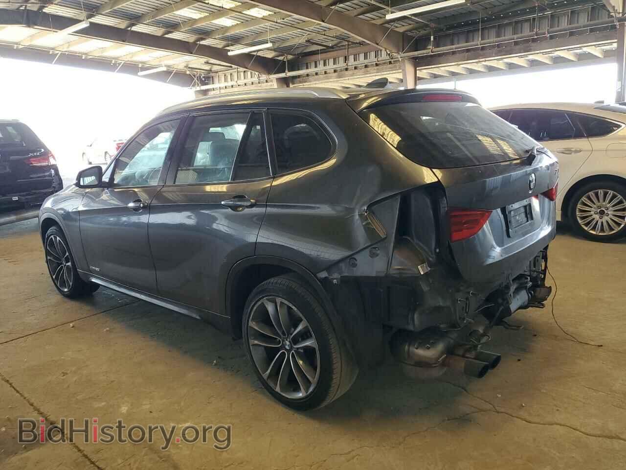 2013 BMW X1 - VIN: WBAVL1C50DVR83018 - Фото 2