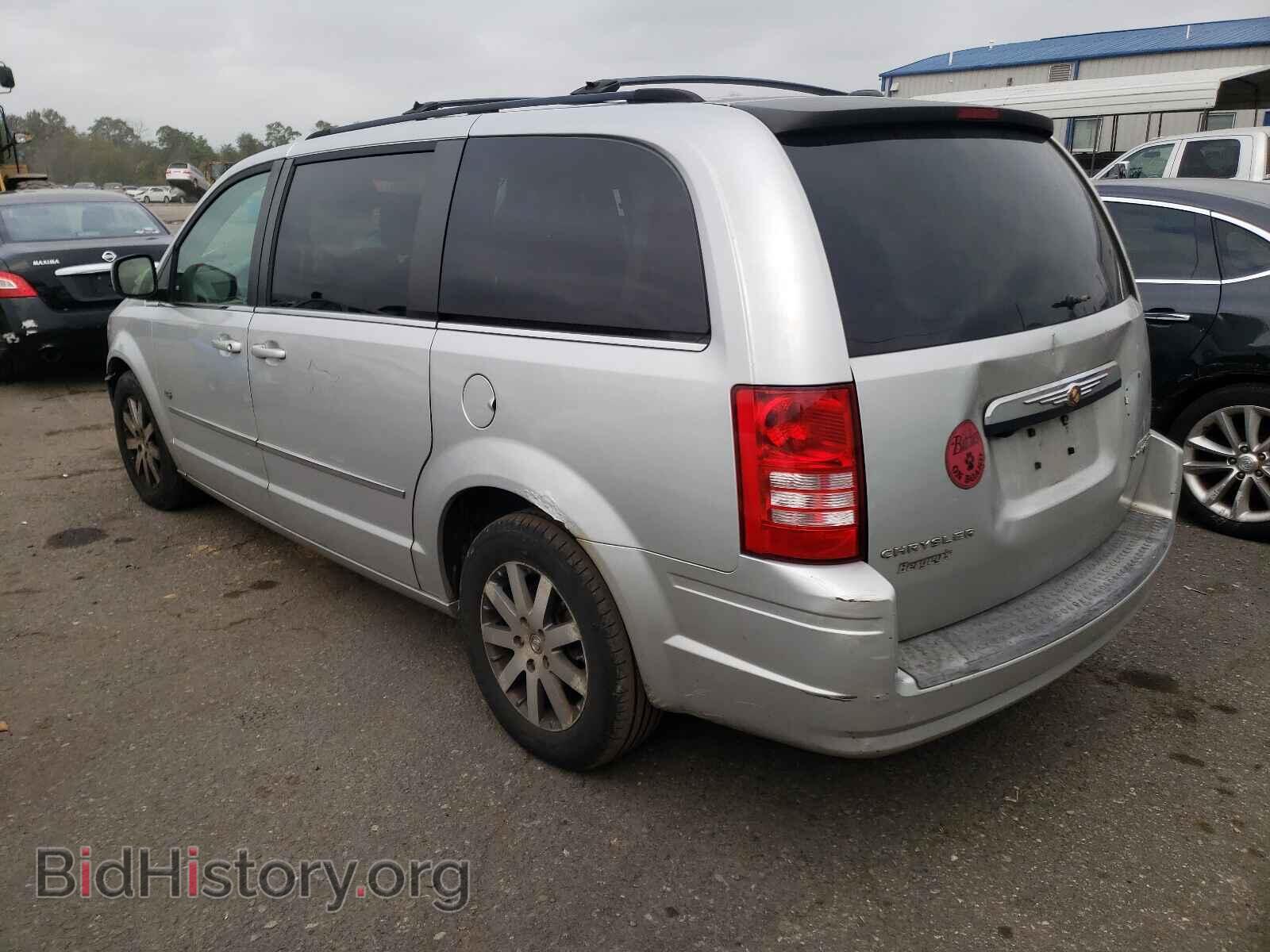 2009 CHRYSLER MINIVAN - VIN: 2A8HR54129R641932 - Фото 3