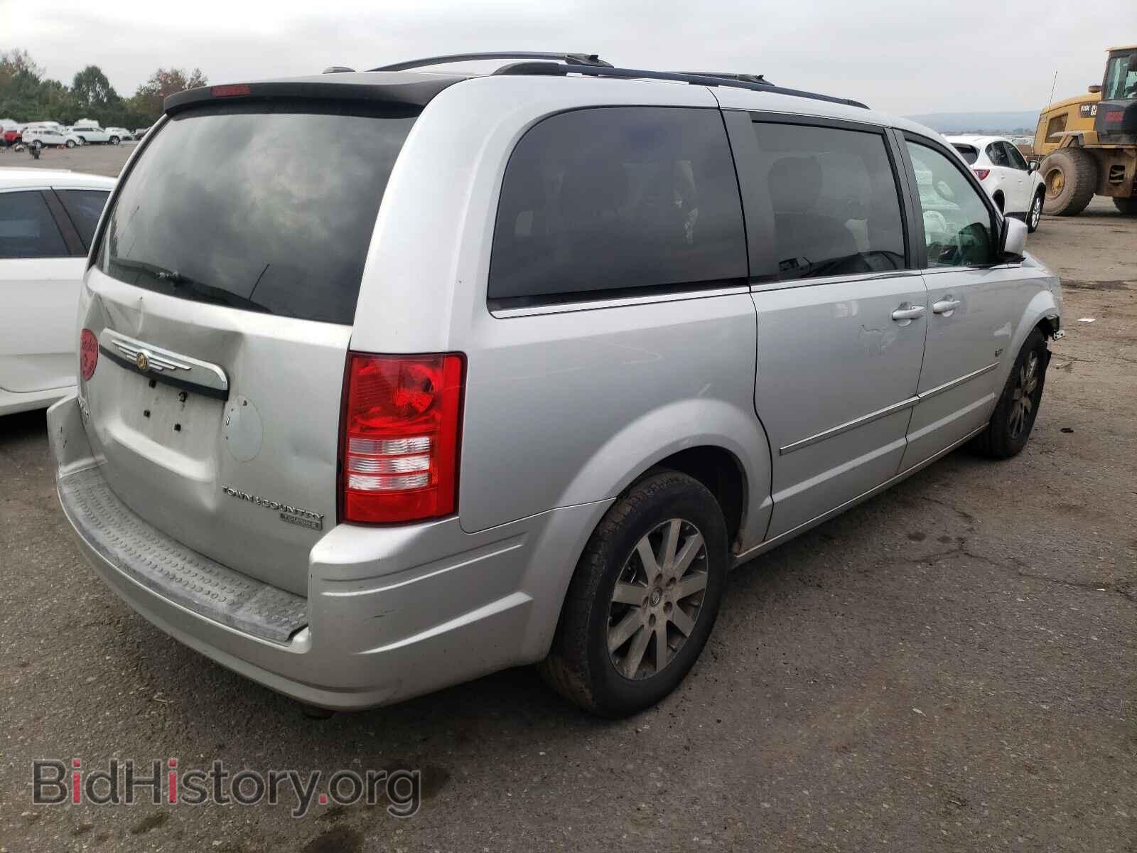 2009 CHRYSLER MINIVAN - VIN: 2A8HR54129R641932 - Фото 4