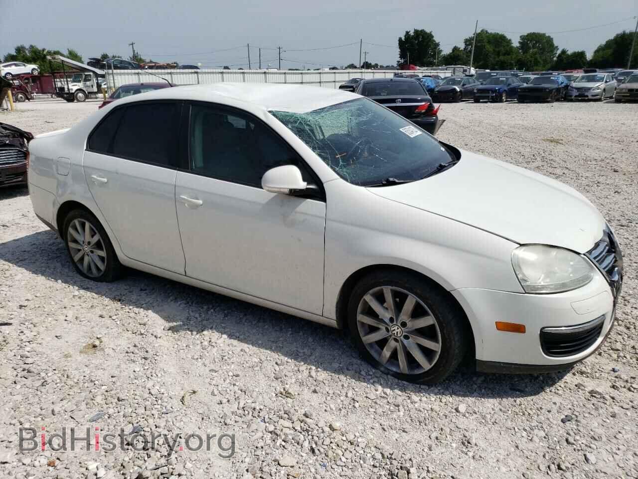 2010 VOLKSWAGEN JETTA - VIN: 3VWAZ7AJ1AM101036 - Фото 4