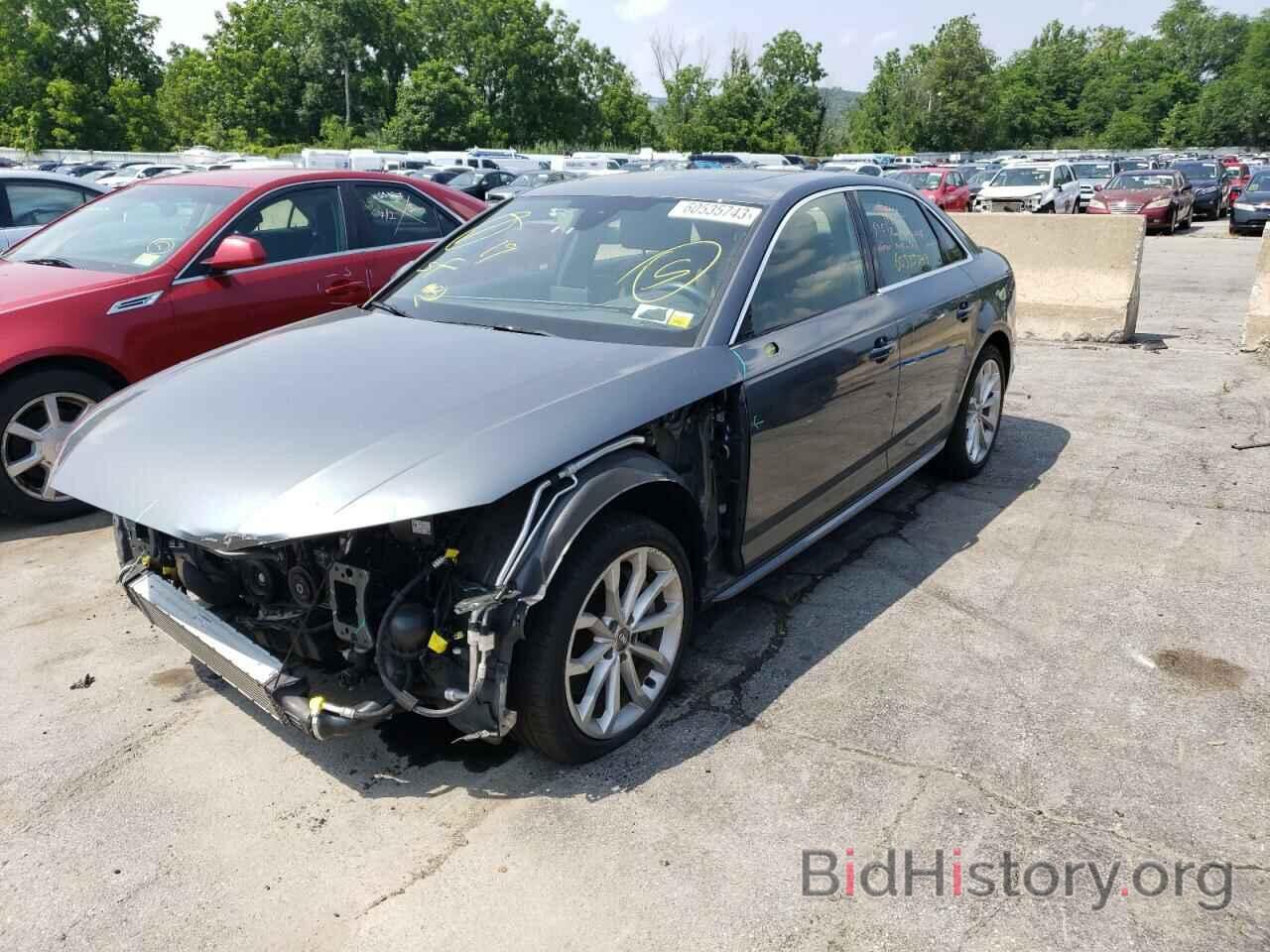 Photo WAUDNAF41KN017816 - AUDI A4 2019