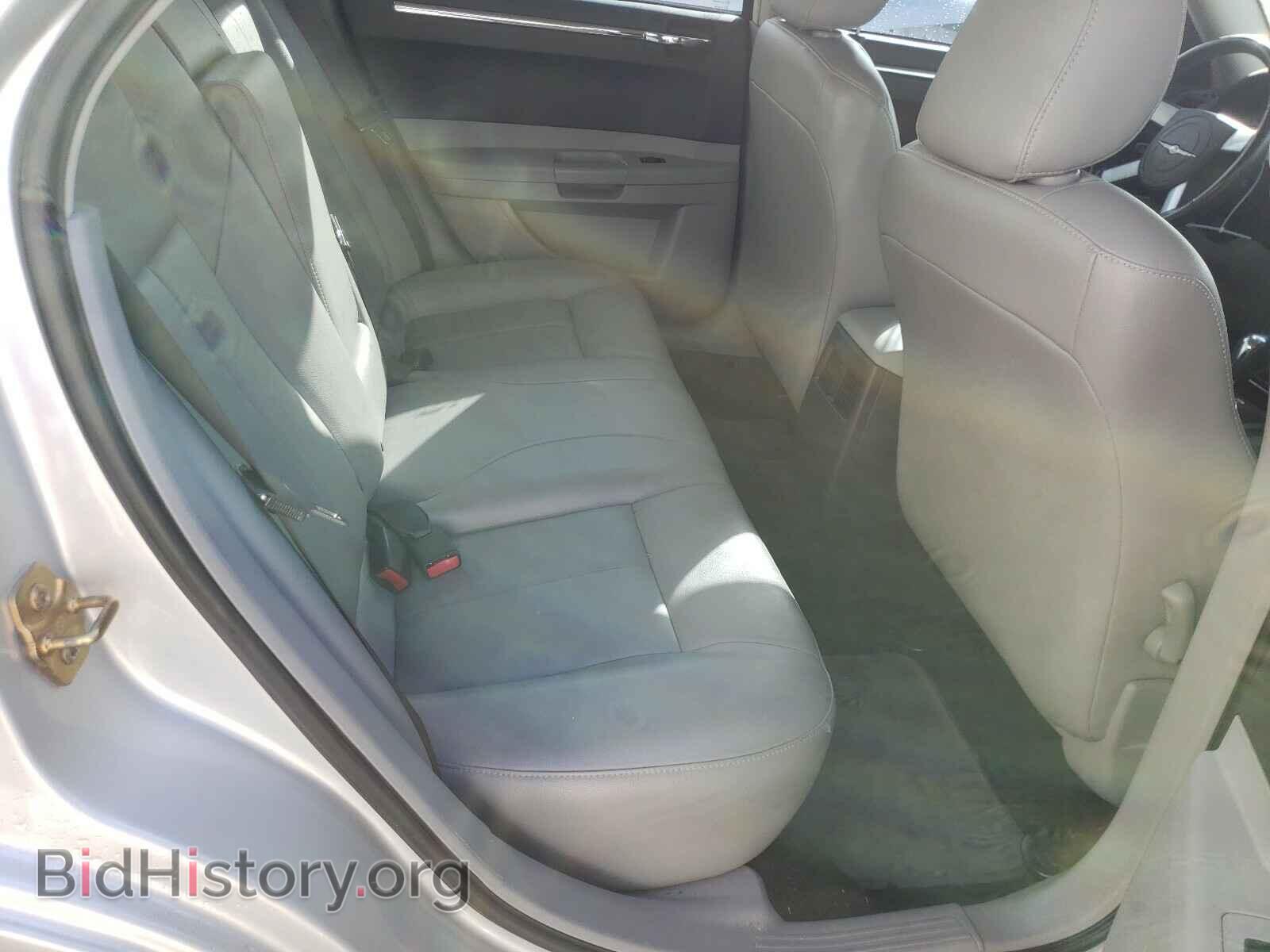 2006 CHRYSLER 300 - VIN: 2C3KA53G96H474596 - Фото 6