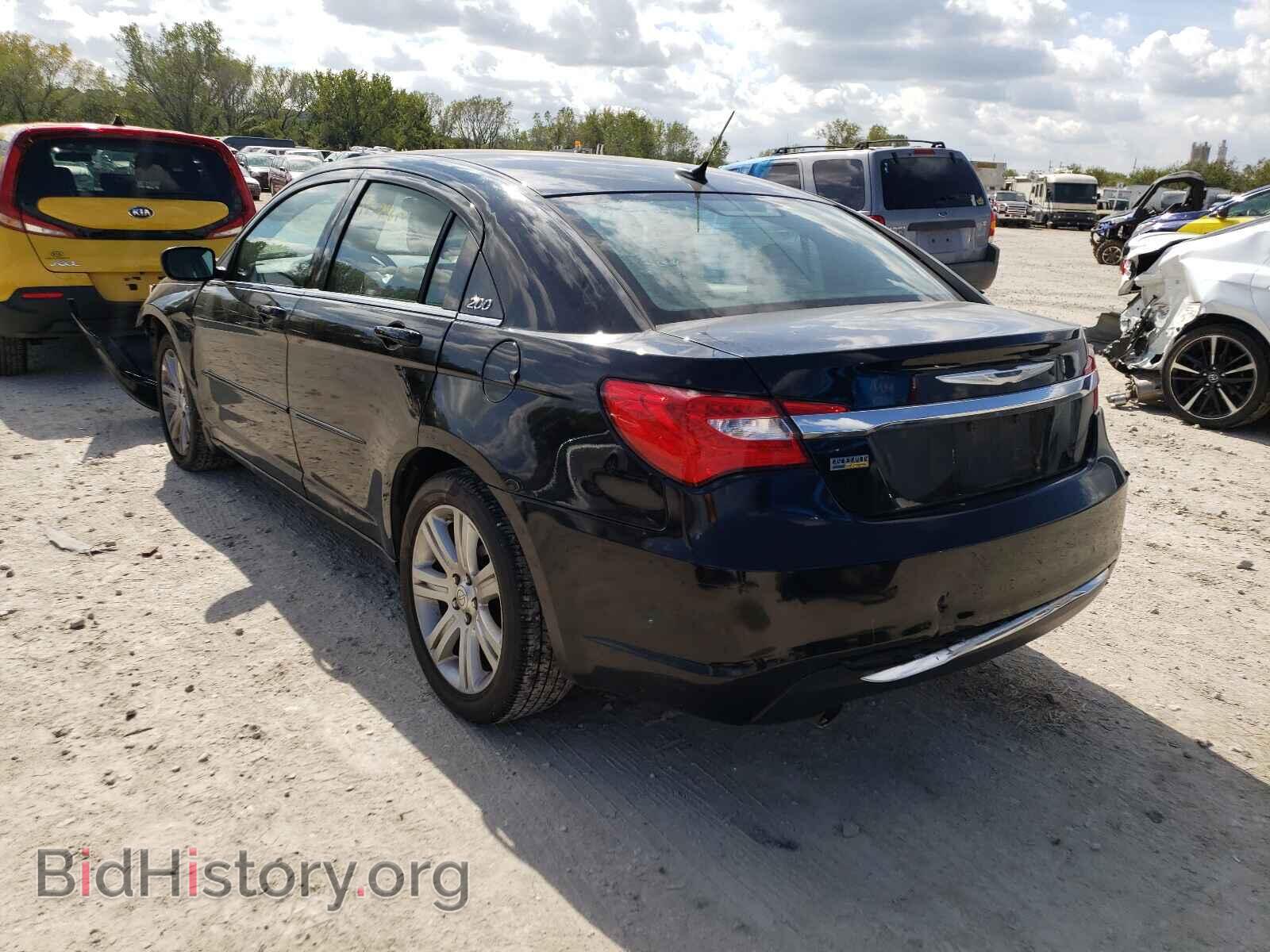 2012 CHRYSLER 200 - VIN: 1C3CCBAG7CN228407 - Фото 3