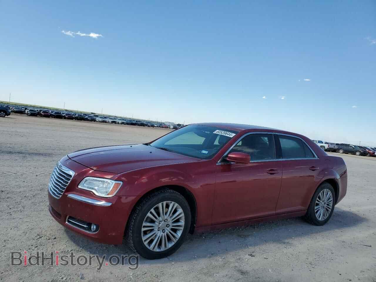 Фотография 2C3CCARG3EH323203 - CHRYSLER 300 2014