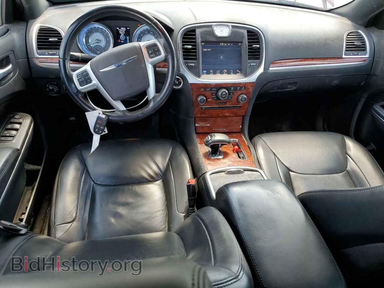 2014 CHRYSLER 300 - VIN: 2C3CCARG3EH323203 - Фото 8