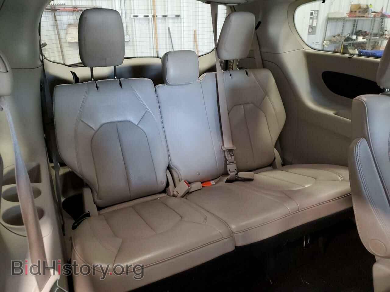 2018 CHRYSLER PACIFICA - VIN: 2C4RC1BG4JR130675 - Photo 9