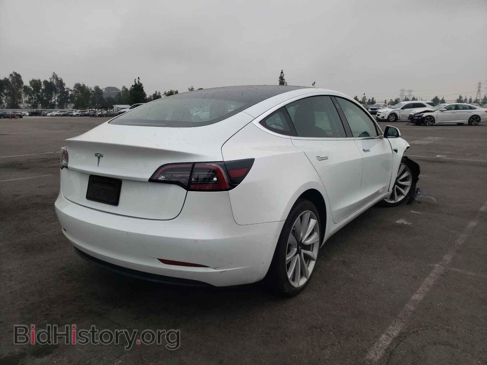 2019 TESLA MODEL 3 - VIN: 5YJ3E1EA2KF436455 - Фото 4