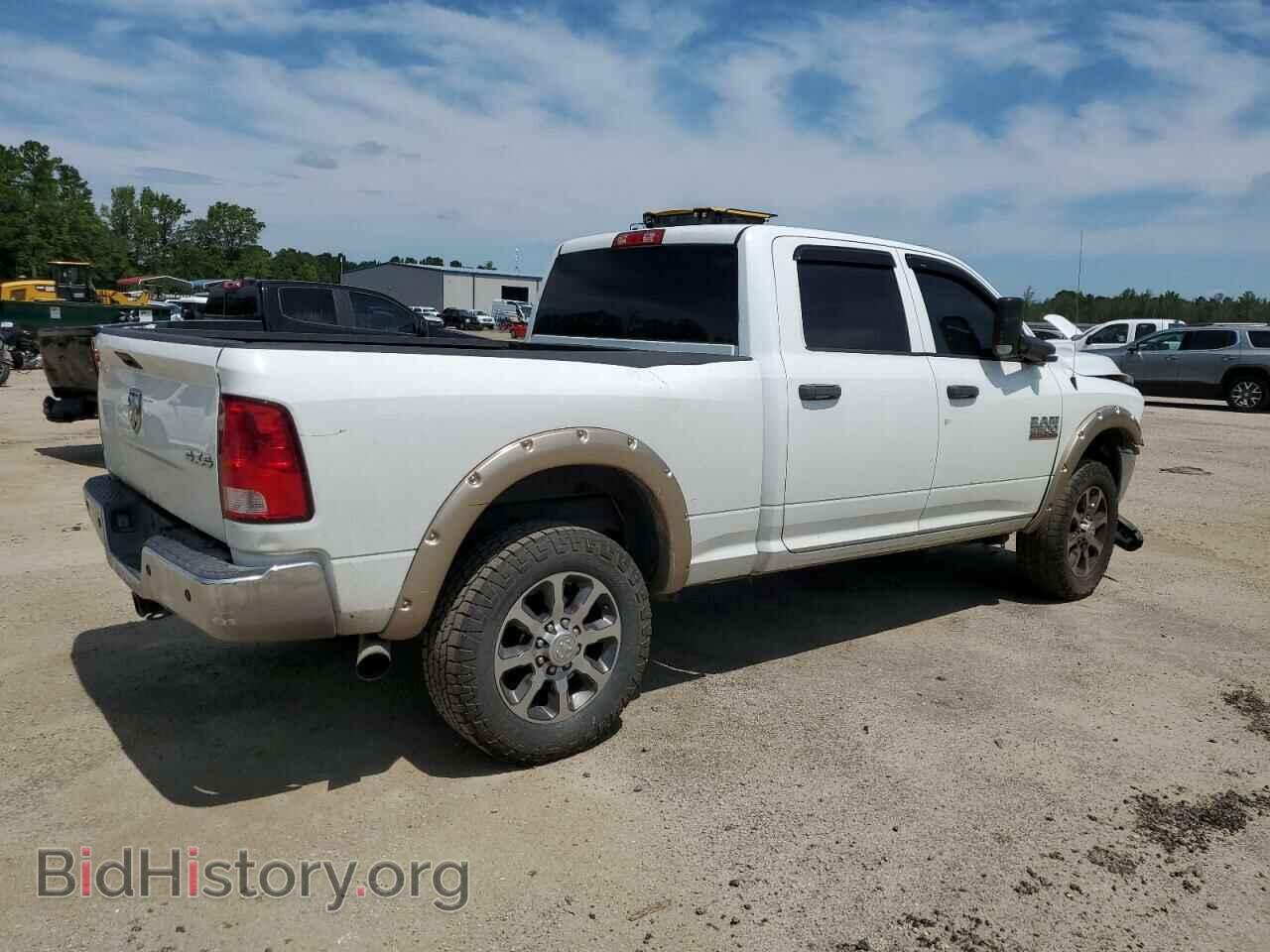 2014 RAM All Models - VIN: 3C6UR5CL2EG195670 - Фото 3