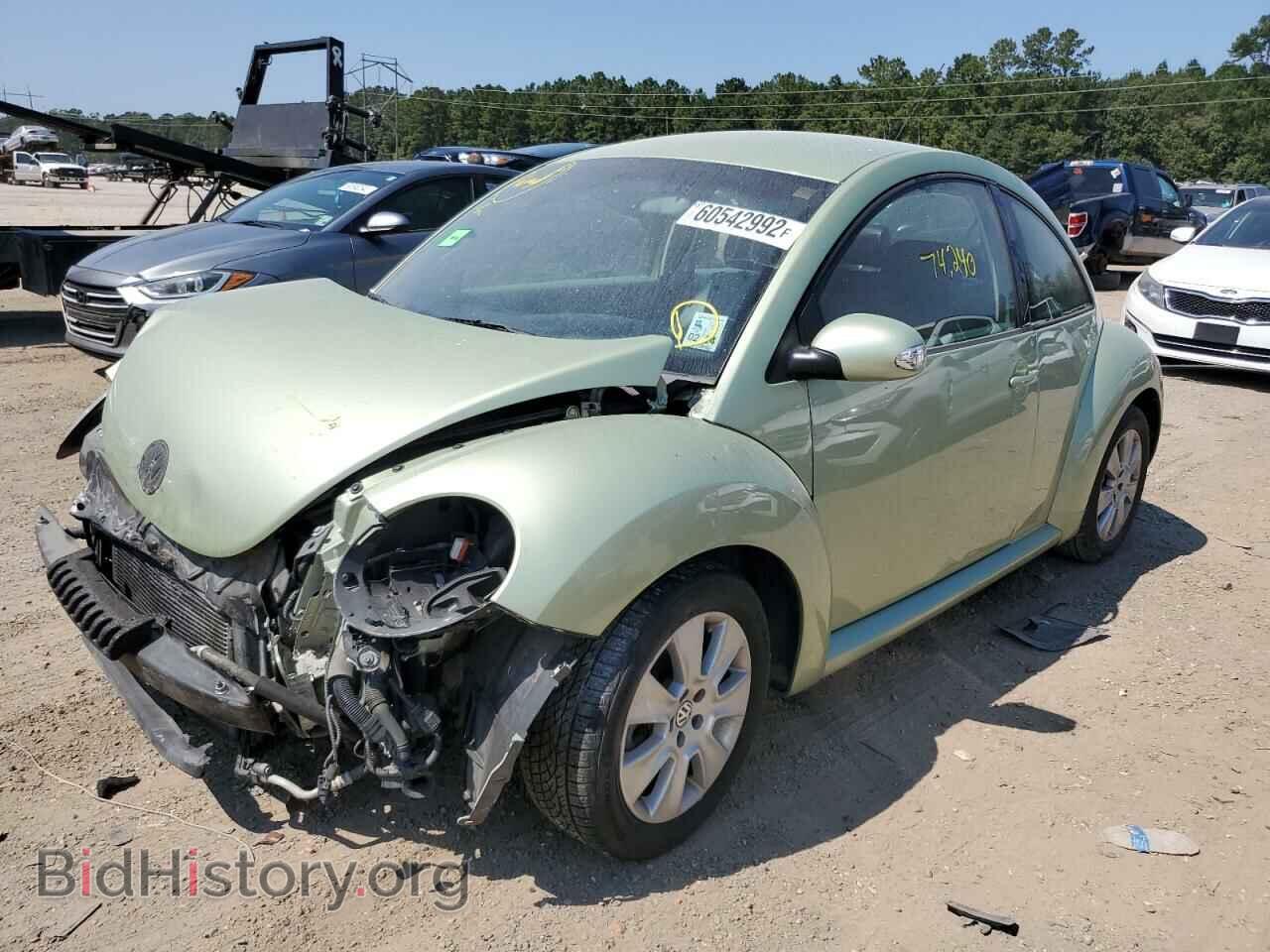 2009 VOLKSWAGEN BEETLE - VIN: 3VWPW31C79M515351 - Фото 2