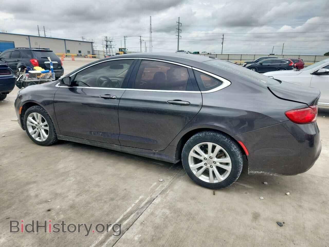 2015 CHRYSLER 200 - VIN: 1C3CCCAB8FN680655 - Фото 2