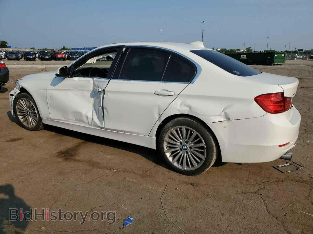2013 BMW 3 SERIES - VIN: WBA3B5C53DF594434 - Фото 2