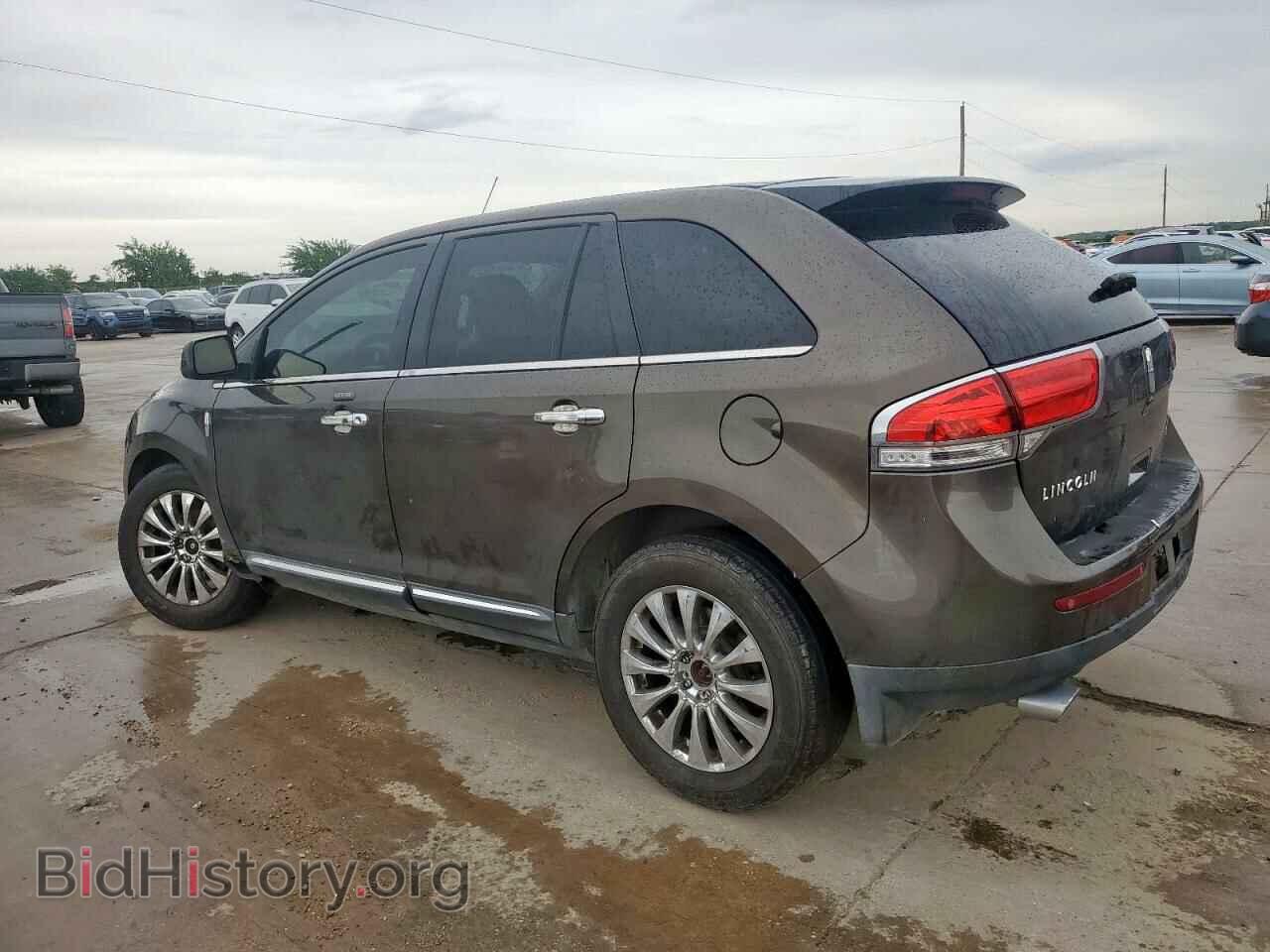 2011 LINCOLN MKX - VIN: 2LMDJ8JK5BBJ07284 - Фото 2
