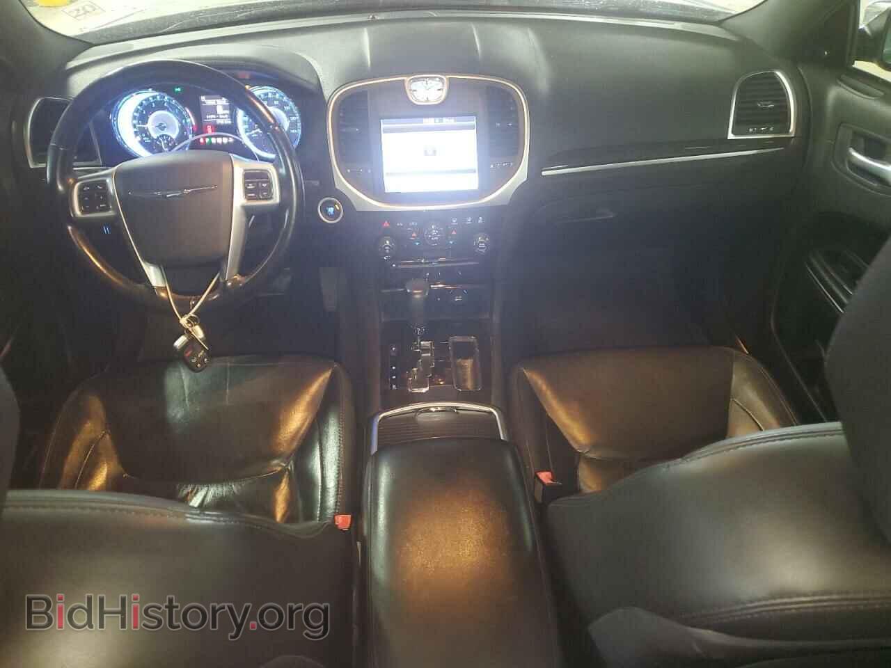 2011 CHRYSLER 300 - VIN: 2C3CA5CG4BH562695 - Фото 8