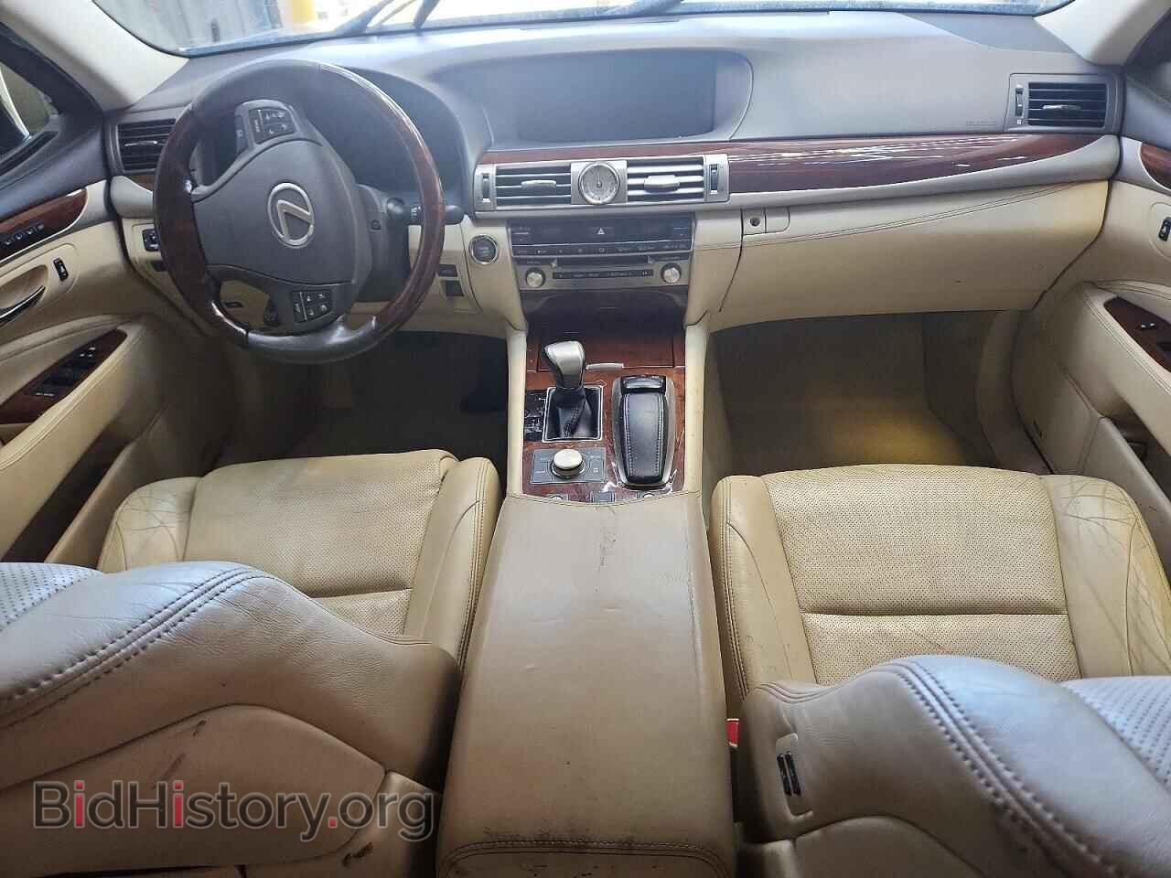 2013 LEXUS LS 460 - VIN: JTHBL5EF6D5124050 - Photo 8