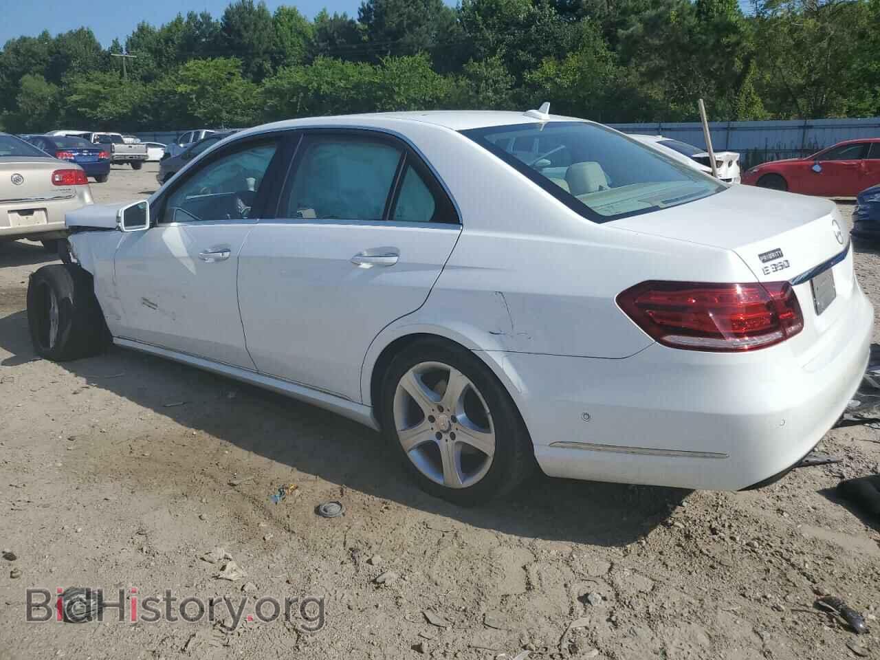 2015 MERCEDES-BENZ E-CLASS - VIN: WDDHF5KB8FB103490 - Фото 2