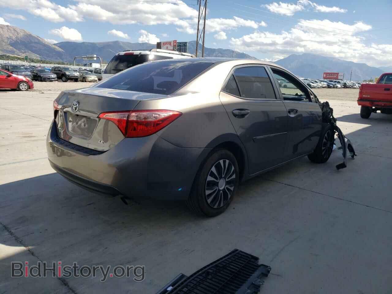 2017 TOYOTA COROLLA - VIN: 2T1BURHE3HC845010 - Фото 4