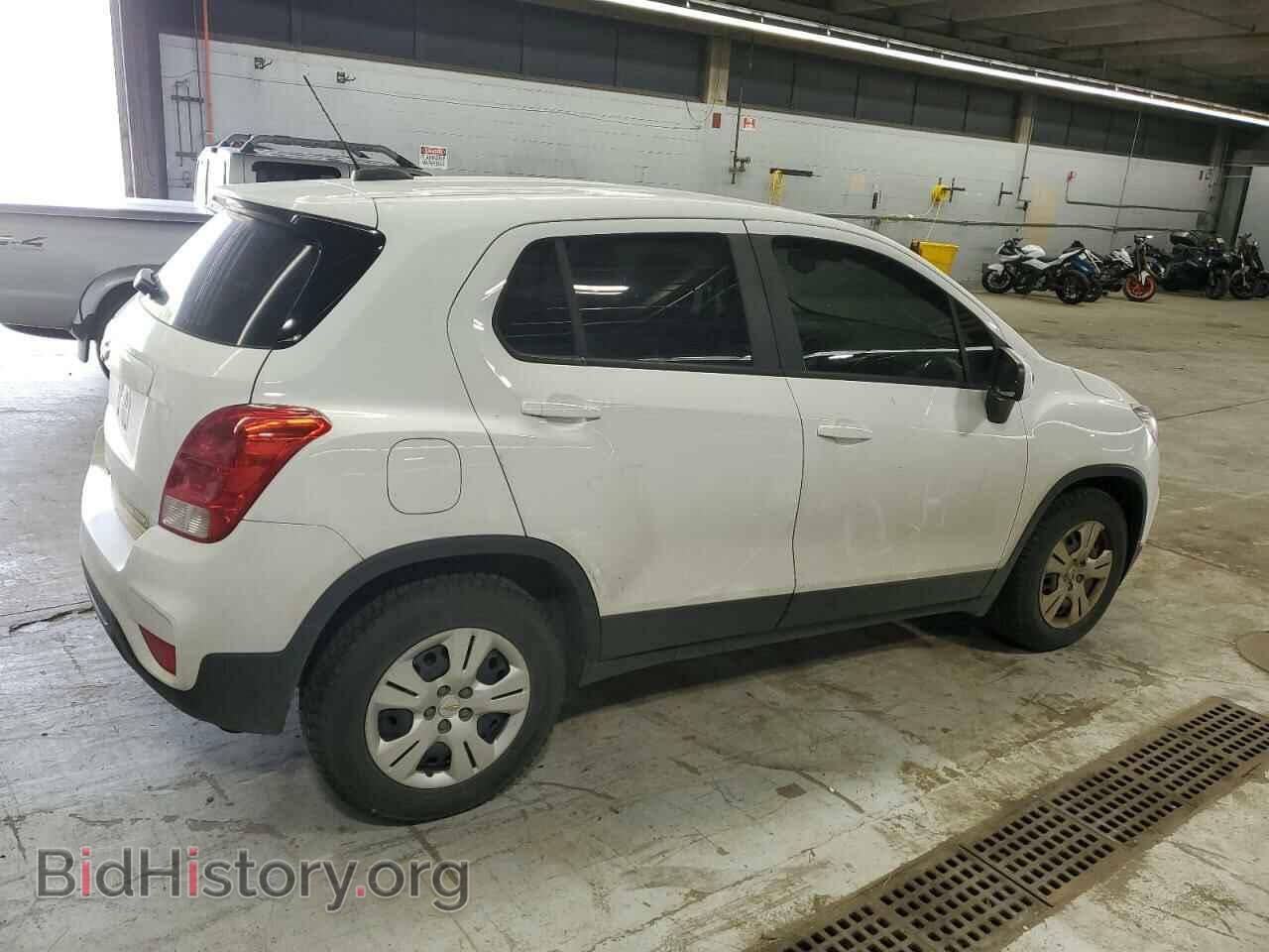 2017 CHEVROLET TRAX - VIN: KL7CJKSB3HB056340 - Фото 3