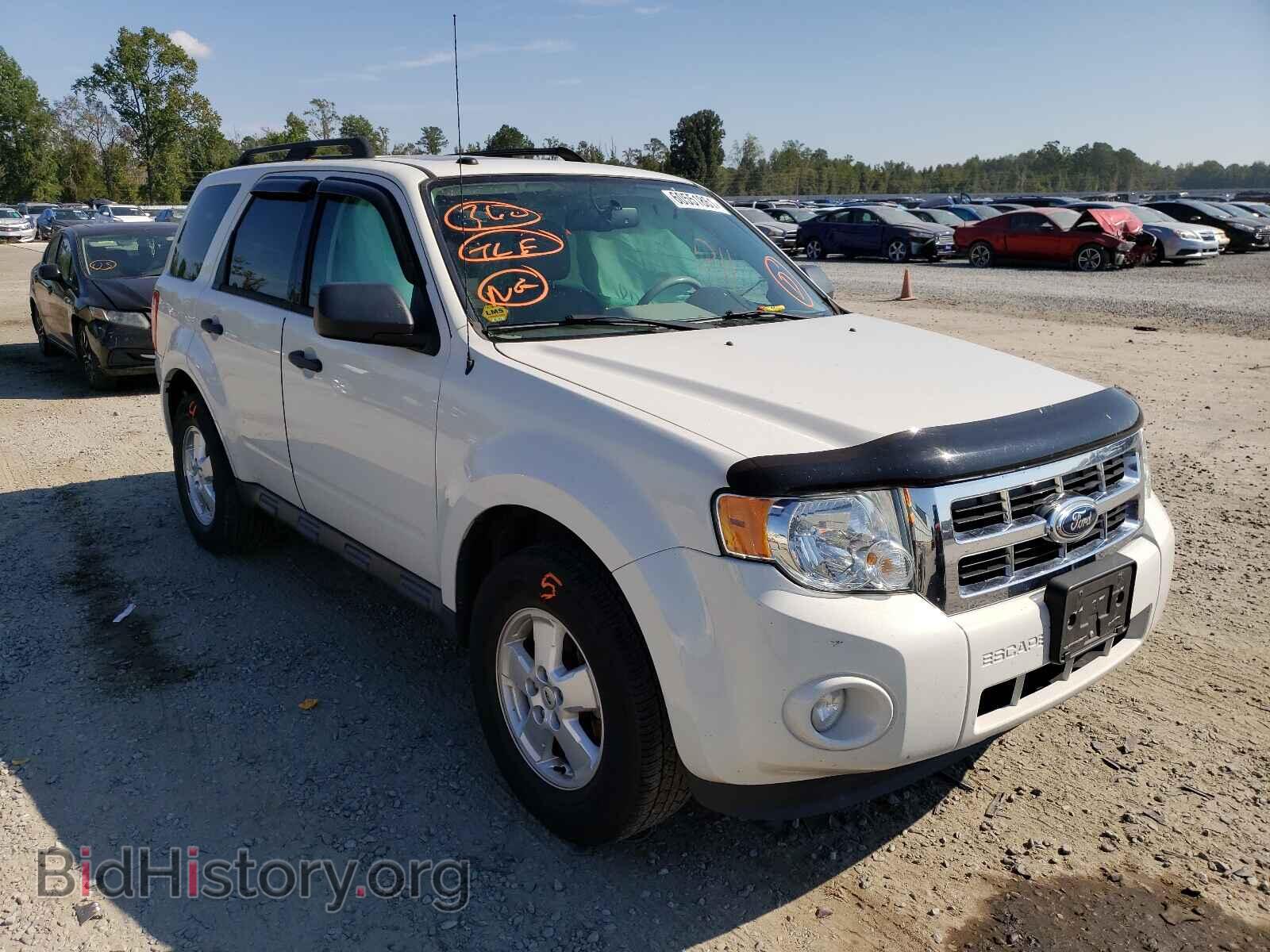 Фотография 1FMCU0DG1CKC76992 - FORD ESCAPE 2012