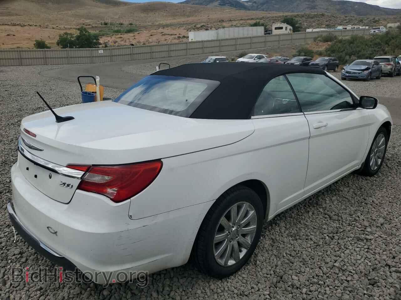 2013 CHRYSLER 200 - VIN: 1C3BCBEB9DN526940 - Фото 3