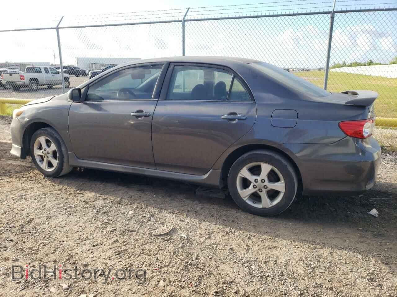 2011 TOYOTA COROLLA - VIN: 2T1BU4EE2BC687631 - Фото 2