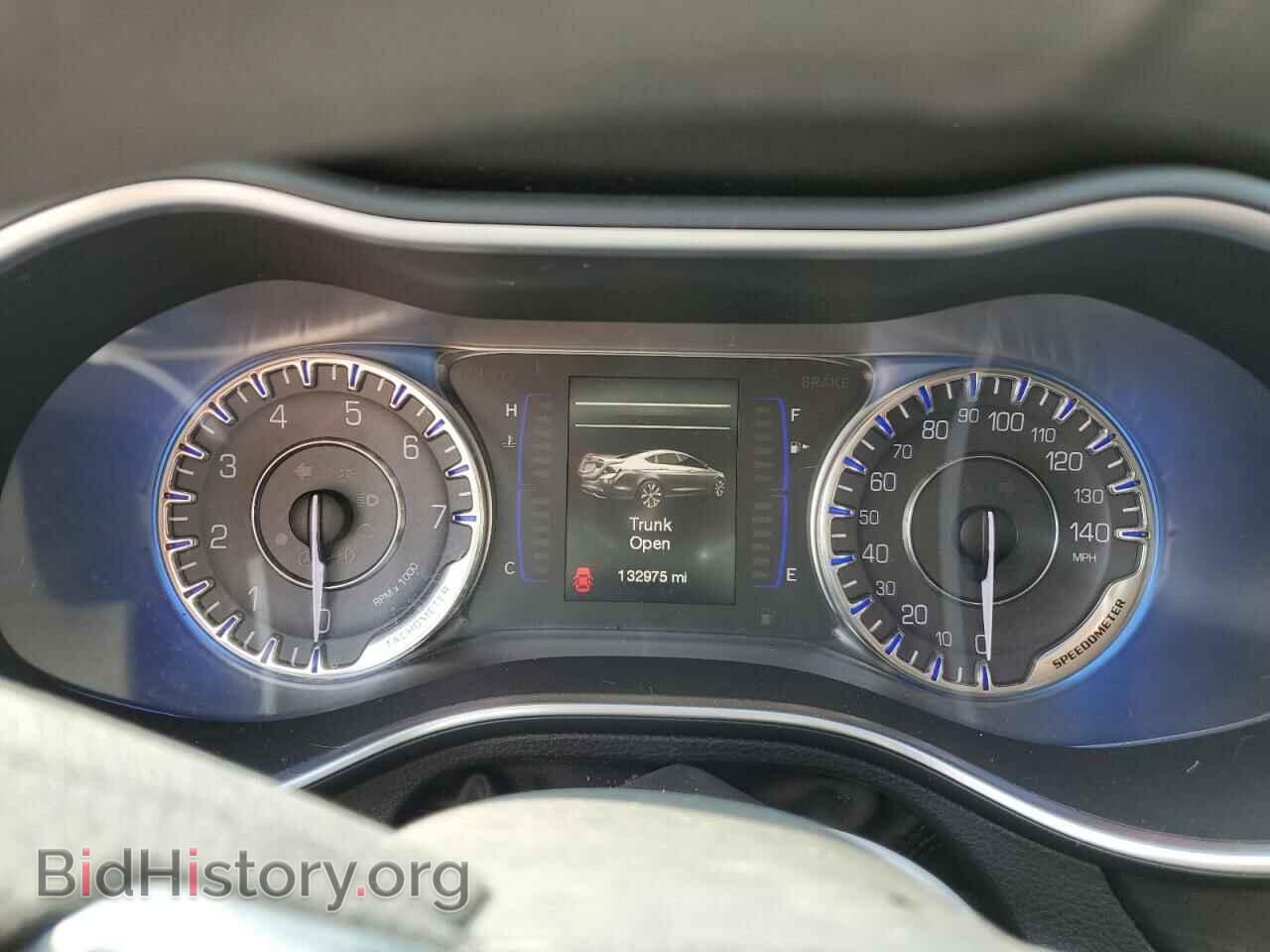 2015 CHRYSLER 200 - VIN: 1C3CCCAB9FN626670 - Фото 9
