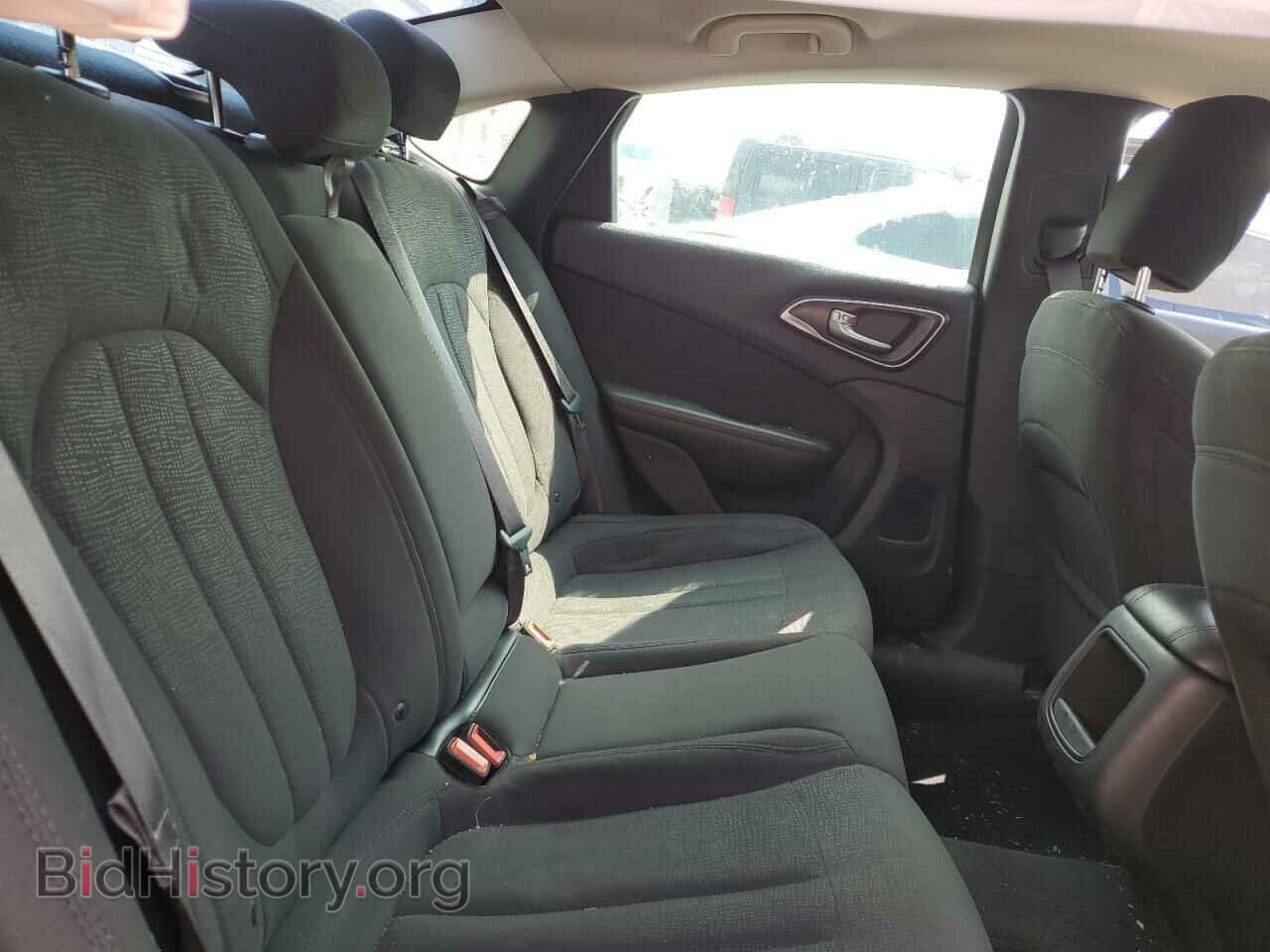 2015 CHRYSLER 200 - VIN: 1C3CCCAB9FN626670 - Фото 10
