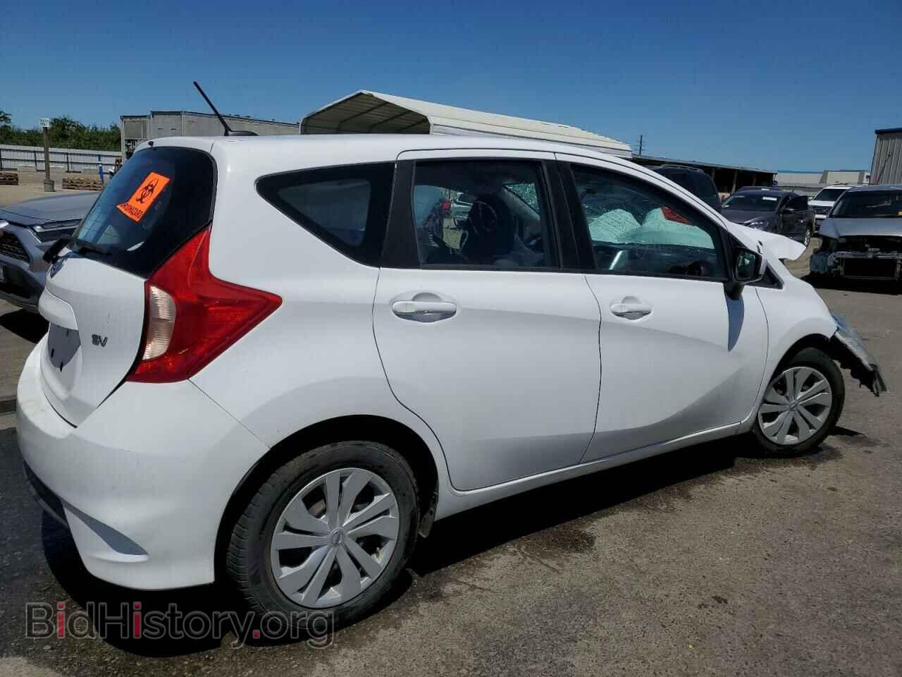 2017 NISSAN VERSA - VIN: 3N1CE2CP8HL359746 - Фото 3