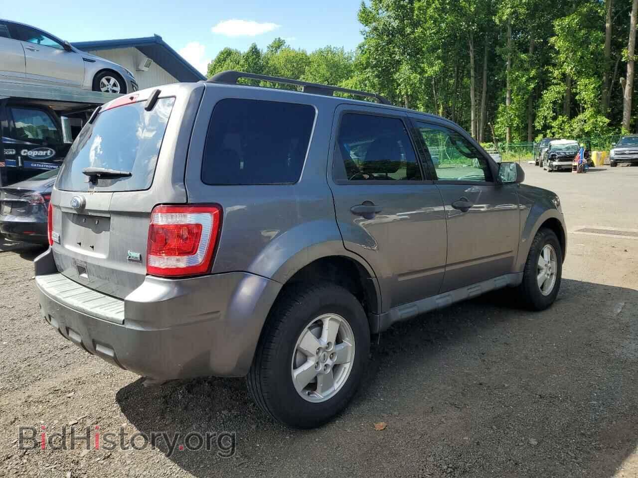 2010 FORD ESCAPE - VIN: 1FMCU0DG7AKD04484 - Фото 3