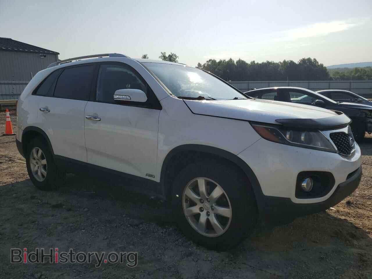2011 KIA SORENTO - VIN: 5XYKTCA19BG099133 - Фото 4