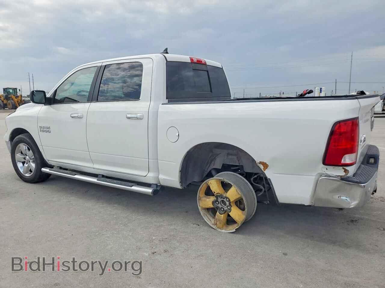 2017 RAM 1500 - VIN: 1C6RR6LG4HS824924 - Photo 2