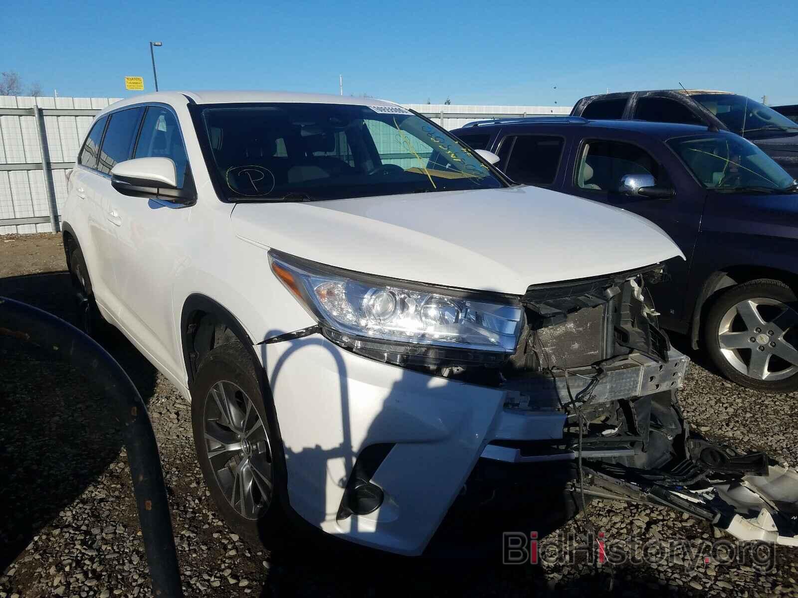 Фотография 5TDZZRFH1HS204782 - TOYOTA HIGHLANDER 2017