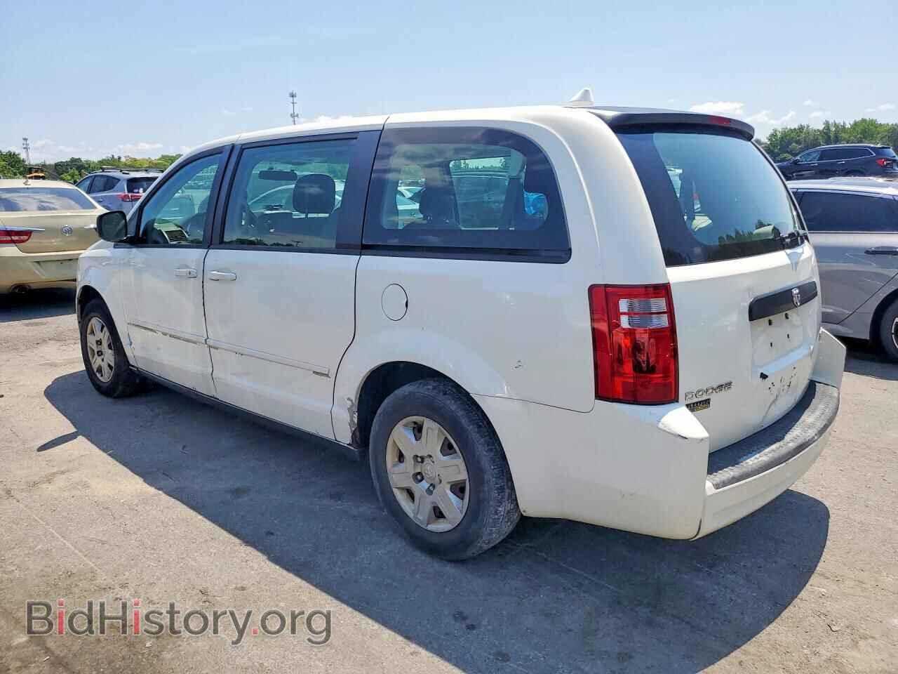 2010 DODGE CARAVAN - VIN: 2D4RN4DE8AR350072 - Photo 2