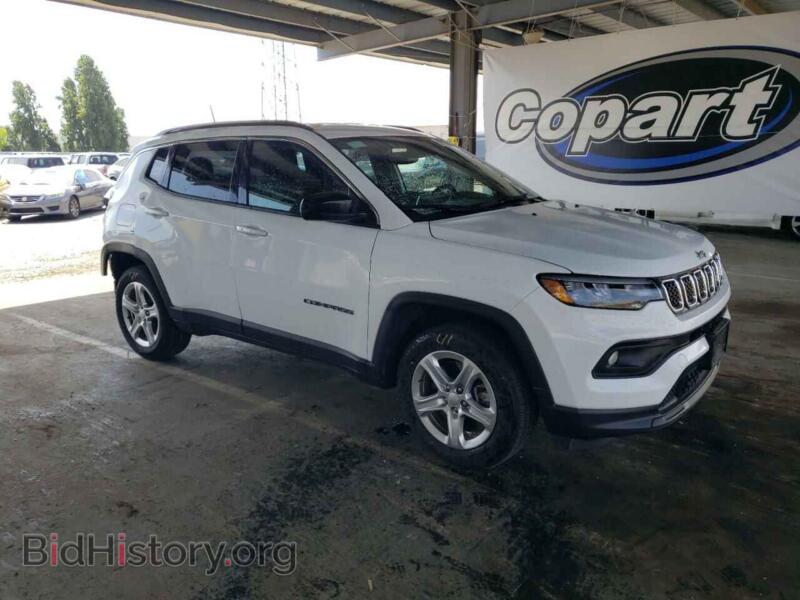 2023 Jeep COMPASS (VIN 3C4NJDBN0PT561850) — фото 4 из 14