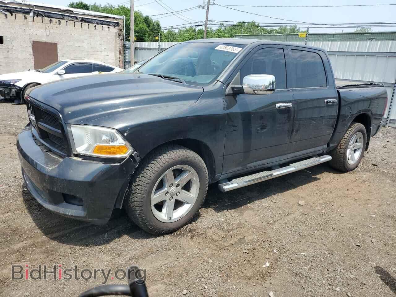 Photo 1D7RV1CT7BS516986 - DODGE All Models 2011