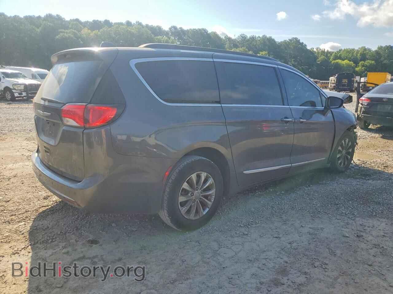 2017 CHRYSLER PACIFICA - VIN: 2C4RC1BG3HR610524 - Photo 3