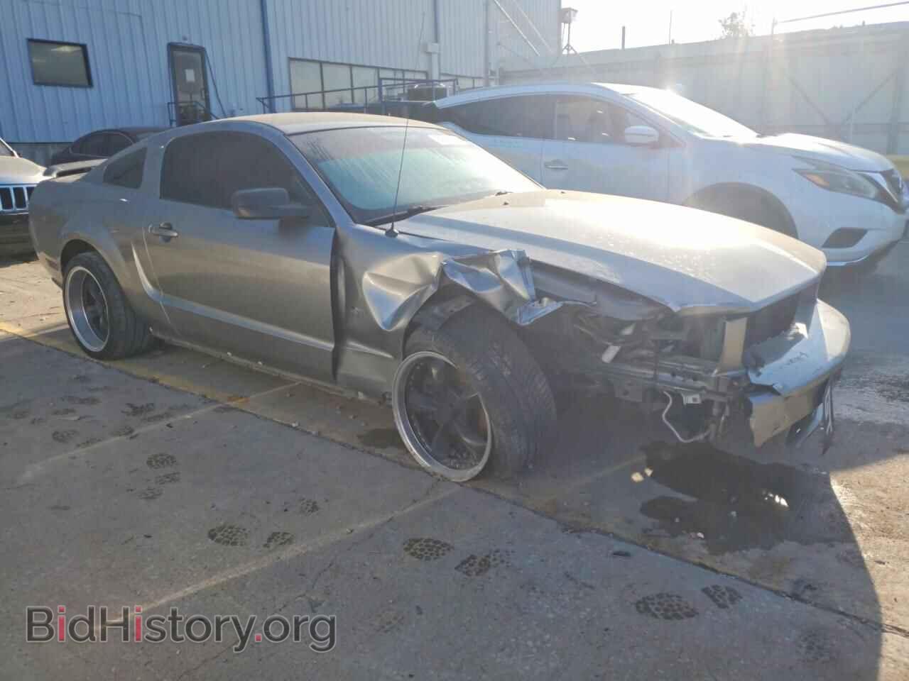 2008 FORD MUSTANG - VIN: 1ZVHT82H985115767 - Фото 4