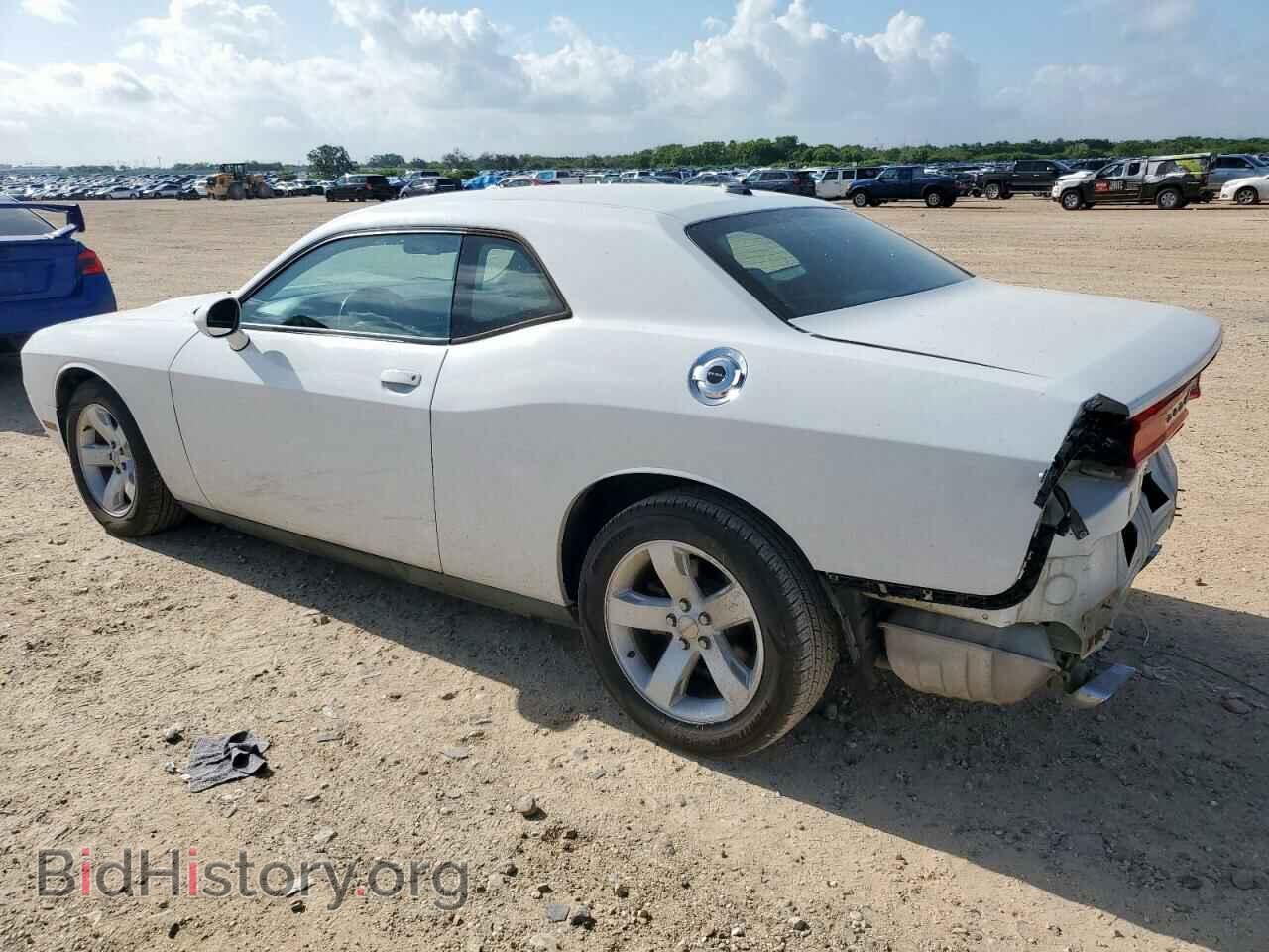 2014 DODGE CHALLENGER - VIN: 2C3CDYAG0EH236165 - Фото 2