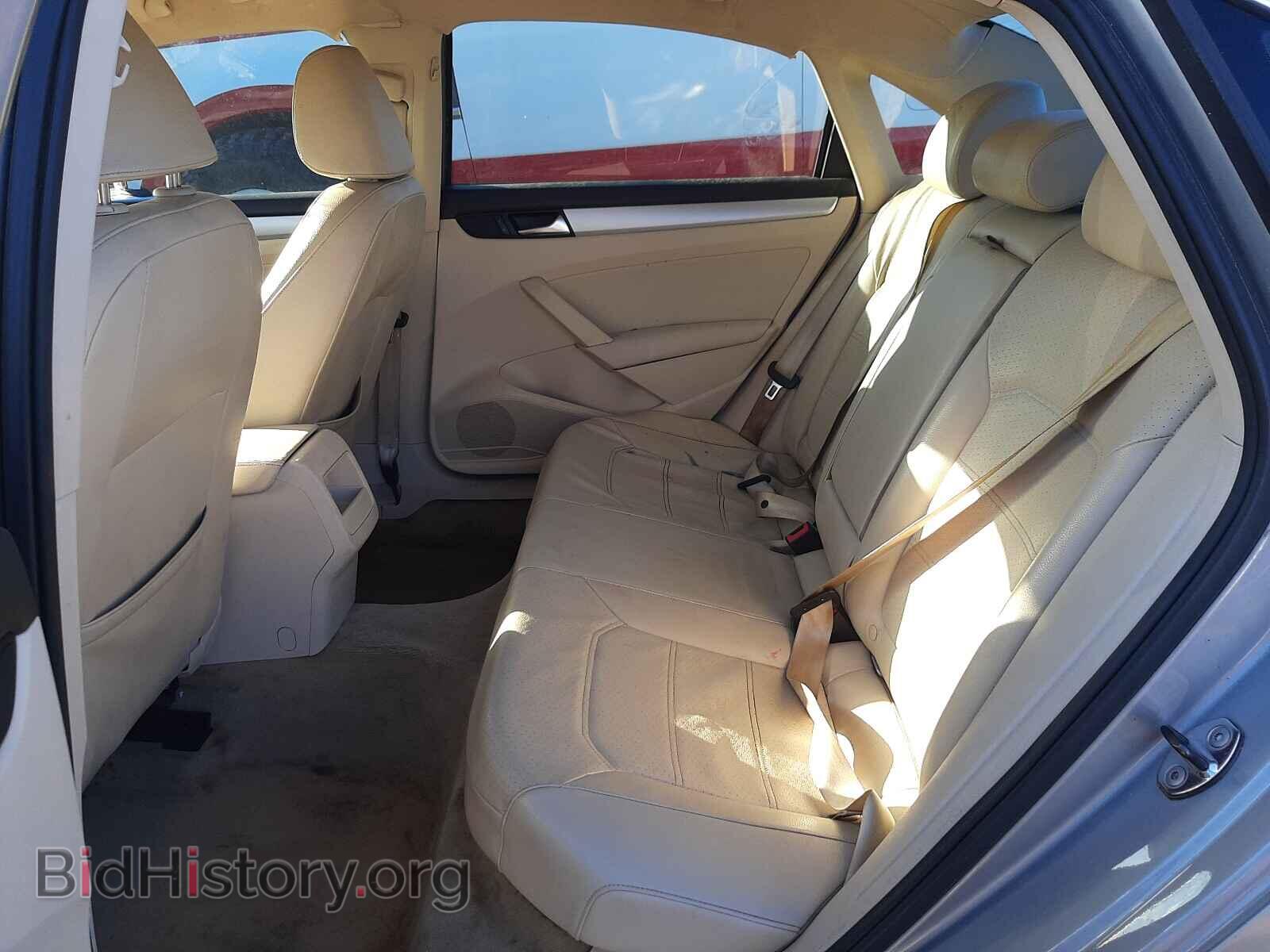 2012 VOLKSWAGEN PASSAT - VIN: 1VWBP7A31CC105877 - Фото 6