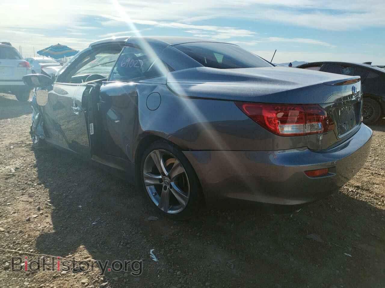 2014 LEXUS IS - VIN: JTHFF2C22E2530126 - Photo 3
