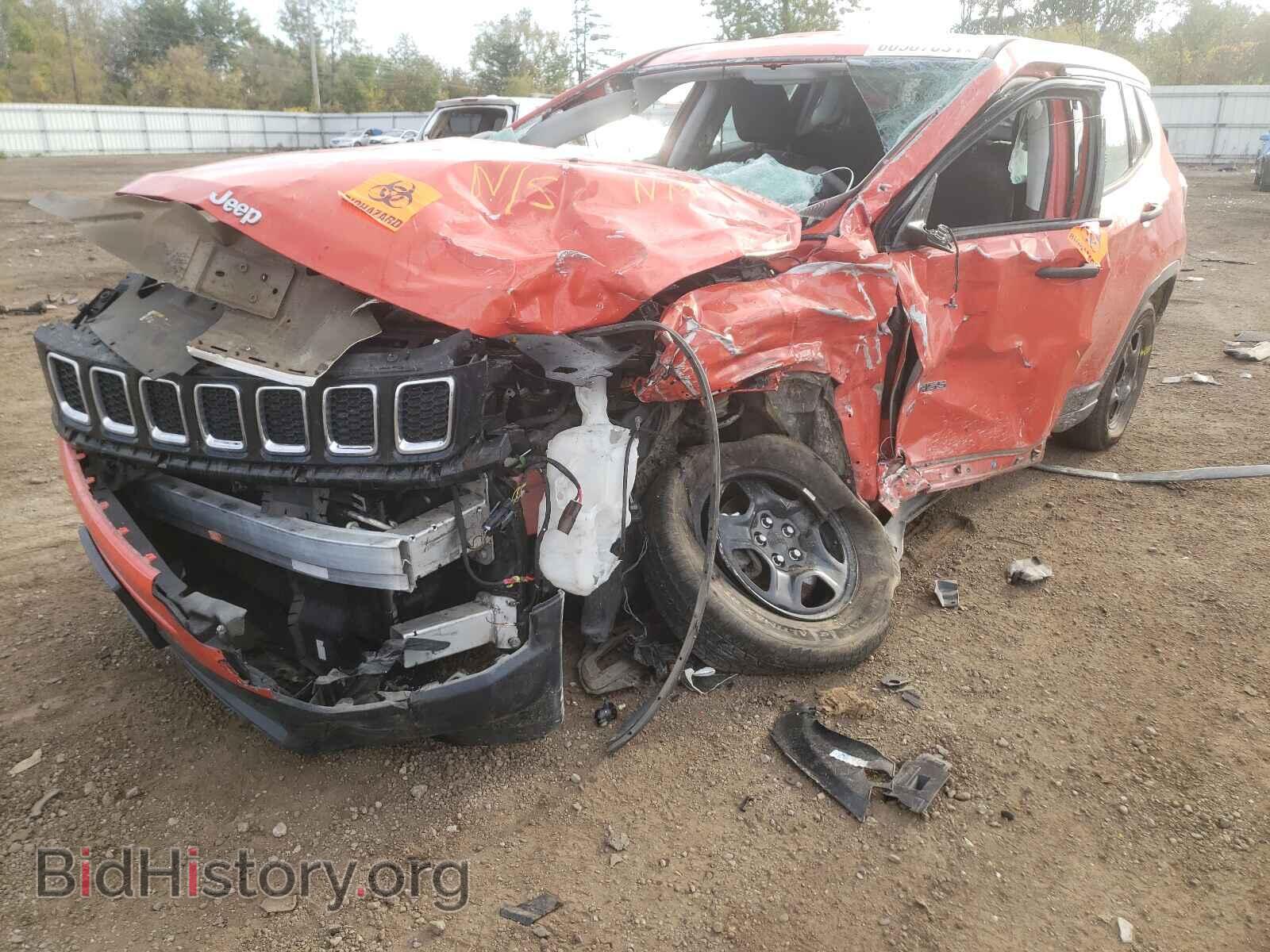 2018 JEEP COMPASS - VIN: 3C4NJDAB3JT307970 - Photo 2